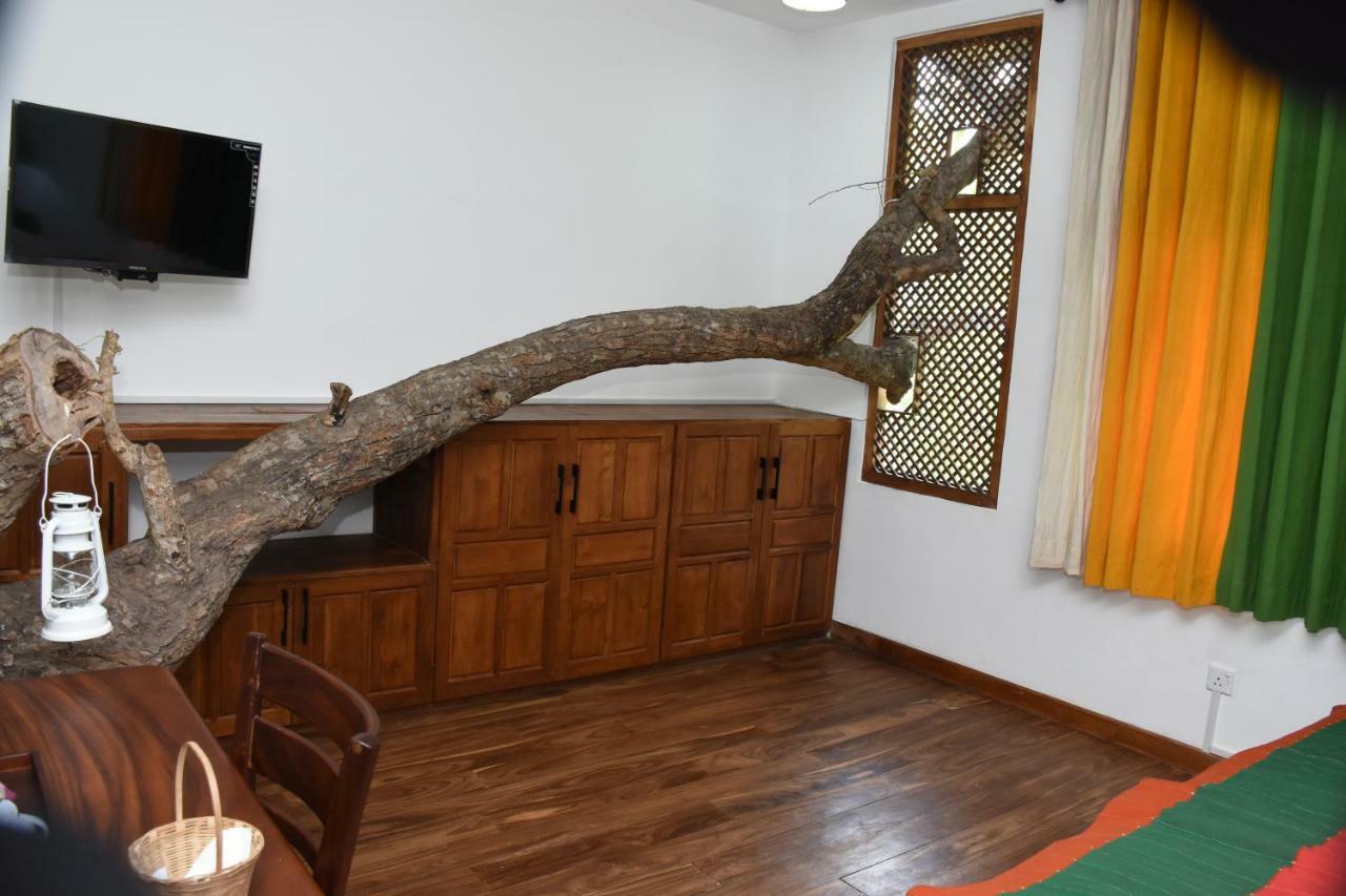 Colombo Tree House Hotell Nugegoda Eksteriør bilde